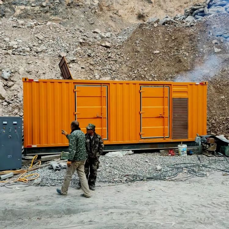 白塔如何选择适合自己的 800KW 柴油发电机组？