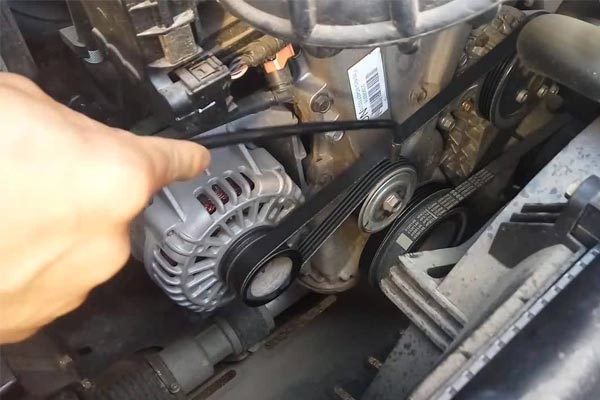白塔转速传感器的工作原理是什么?